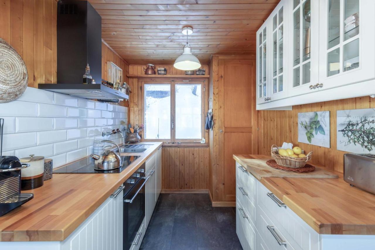 Chalet Noisette Authentic Swiss Chalet Perfect For Families Ла-Тзума Экстерьер фото
